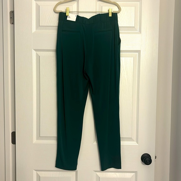 Dark green mid rise ankle lightweight pants with tie - Picture 2 of 5